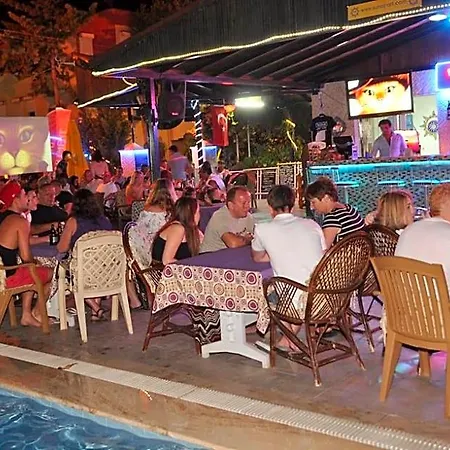 Sun Marmaris 酒店