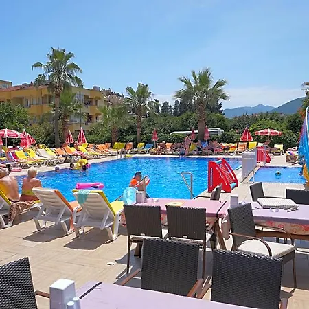 Sun Marmaris 酒店
